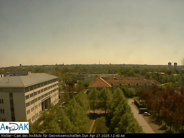 https://wdaten.geo.uni-halle.de/bitmaps/image25-04-27_12-40-44-92.jpg  25-04-27 12:40:44 