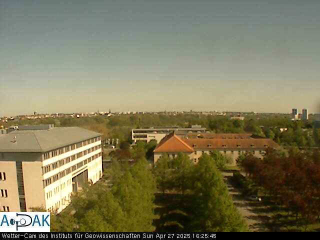 https://wdaten.geo.uni-halle.de/bitmaps/image25-04-27_16-25-45-01.jpg  25-04-27 16:25:45 