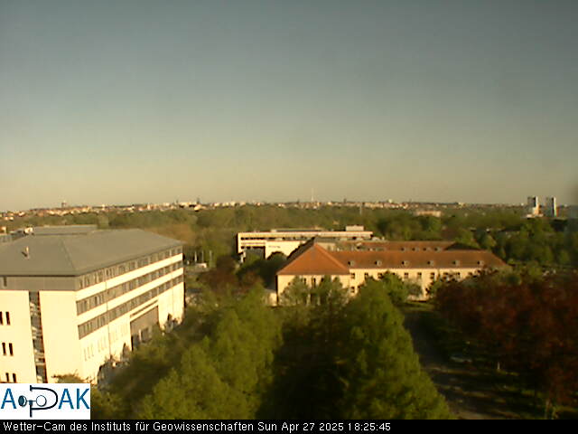 https://wdaten.geo.uni-halle.de/bitmaps/image25-04-27_18-25-45-06.jpg  25-04-27 18:25:45 