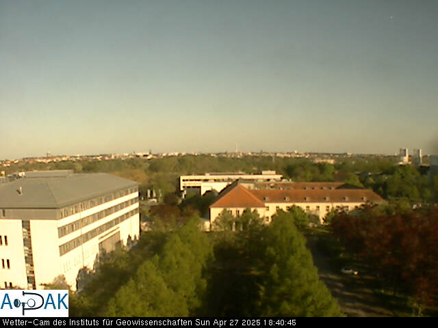 https://wdaten.geo.uni-halle.de/bitmaps/image25-04-27_18-40-45-06.jpg  25-04-27 18:40:45 