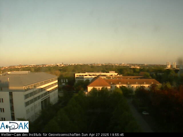 https://wdaten.geo.uni-halle.de/bitmaps/image25-04-27_19-55-45-09.jpg  25-04-27 19:55:45 