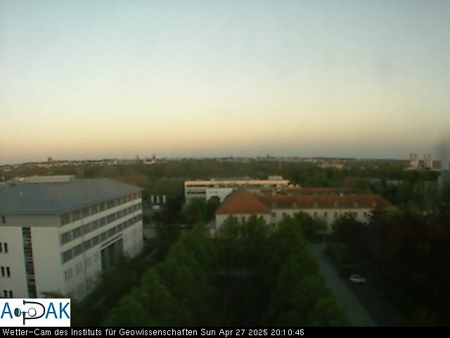 https://wdaten.geo.uni-halle.de/bitmaps/image25-04-27_20-10-45-10.jpg  25-04-27 20:10:45 