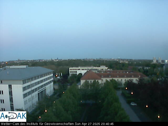 https://wdaten.geo.uni-halle.de/bitmaps/image25-04-27_20-40-45-12.jpg  25-04-27 20:40:45 