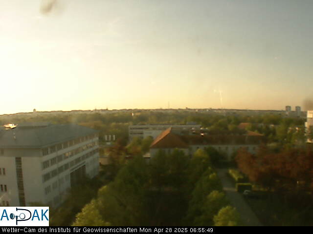https://wdaten.geo.uni-halle.de/bitmaps/image25-04-28_06-55-49-12.jpg  25-04-28 06:55:49 