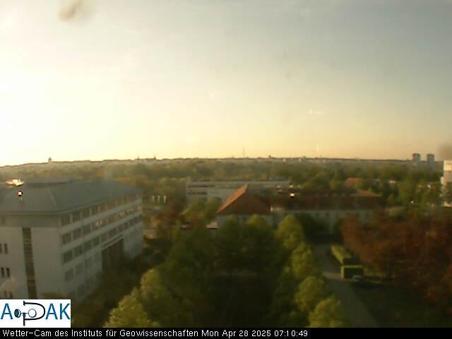 https://wdaten.geo.uni-halle.de/bitmaps/image25-04-28_07-10-49-12.jpg  25-04-28 07:10:49 
