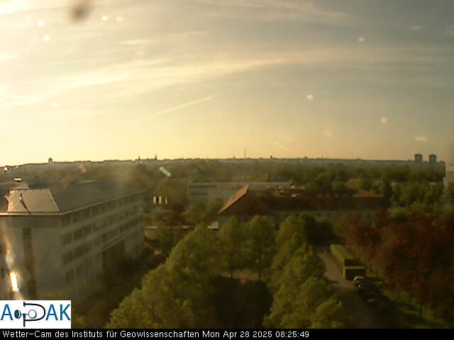 https://wdaten.geo.uni-halle.de/bitmaps/image25-04-28_08-25-49-16.jpg  25-04-28 08:25:49 