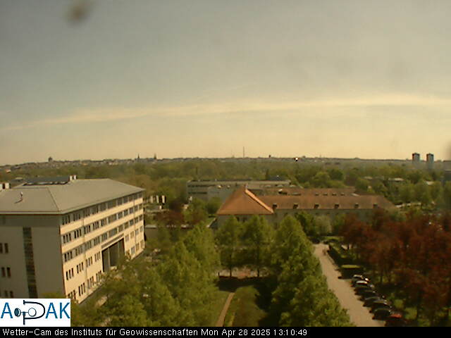 https://wdaten.geo.uni-halle.de/bitmaps/image25-04-28_13-10-49-25.jpg  25-04-28 13:10:49 