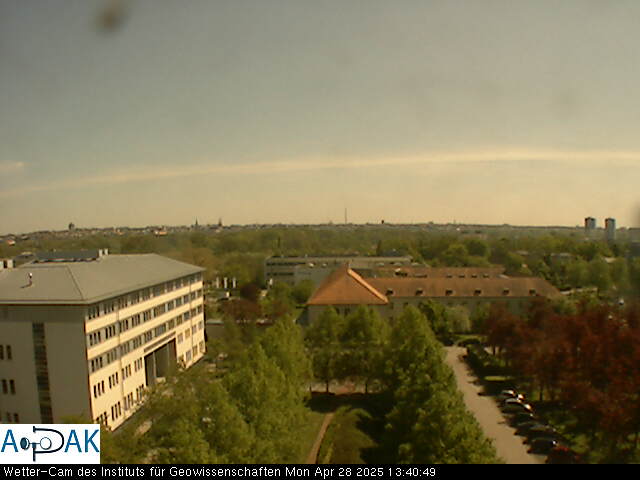 https://wdaten.geo.uni-halle.de/bitmaps/image25-04-28_13-40-49-26.jpg  25-04-28 13:40:49 