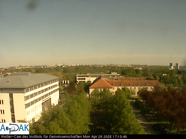 https://wdaten.geo.uni-halle.de/bitmaps/image25-04-28_17-10-49-31.jpg  25-04-28 17:10:49 