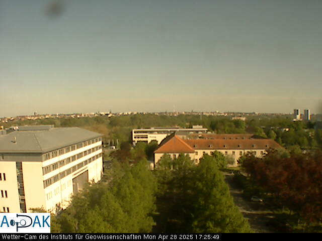 https://wdaten.geo.uni-halle.de/bitmaps/image25-04-28_17-25-49-32.jpg  25-04-28 17:25:49 