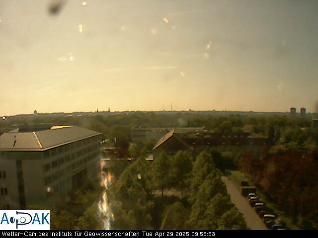 https://wdaten.geo.uni-halle.de/bitmaps/image25-04-29_09-55-53-31.jpg  25-04-29 09:55:53 