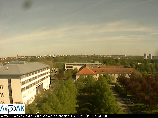 https://wdaten.geo.uni-halle.de/bitmaps/image25-04-29_16-40-53-44.jpg  25-04-29 16:40:53 