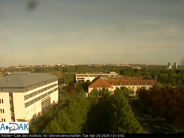 https://wdaten.geo.uni-halle.de/bitmaps/image25-04-29_18-10-53-47.jpg  25-04-29 18:10:53 