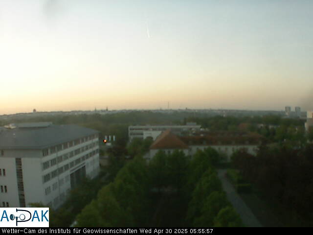 https://wdaten.geo.uni-halle.de/bitmaps/image25-04-30_05-55-57-58.jpg  25-04-30 05:55:57 