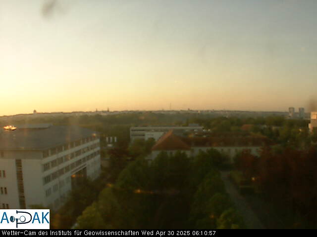 https://wdaten.geo.uni-halle.de/bitmaps/image25-04-30_06-10-57-58.jpg  25-04-30 06:10:57 