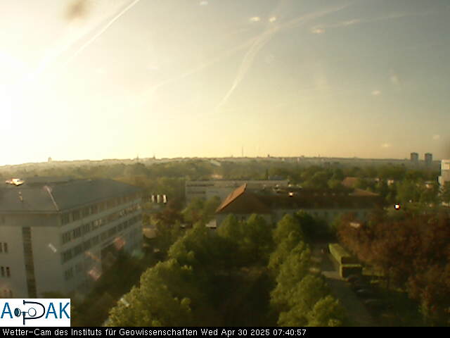 https://wdaten.geo.uni-halle.de/bitmaps/image25-04-30_07-40-57-64.jpg  25-04-30 07:40:57 