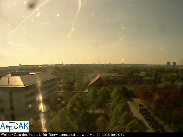 https://wdaten.geo.uni-halle.de/bitmaps/image25-04-30_09-25-57-69.jpg  25-04-30 09:25:57 