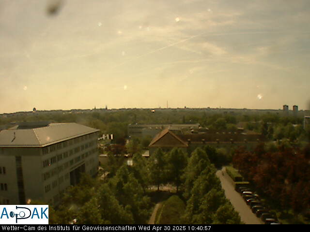 https://wdaten.geo.uni-halle.de/bitmaps/image25-04-30_10-40-57-71.jpg  25-04-30 10:40:57 