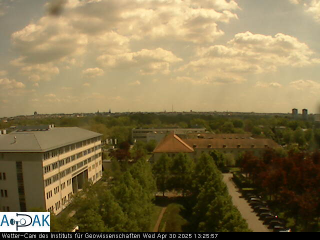 https://wdaten.geo.uni-halle.de/bitmaps/image25-04-30_13-25-57-78.jpg  25-04-30 13:25:57 
