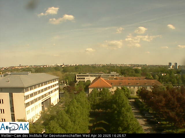 https://wdaten.geo.uni-halle.de/bitmaps/image25-04-30_16-25-57-85.jpg  25-04-30 16:25:57 
