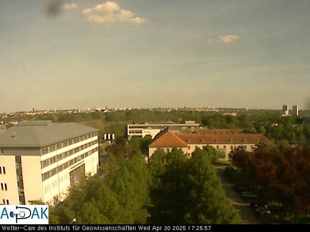 https://wdaten.geo.uni-halle.de/bitmaps/image25-04-30_17-25-57-87.jpg  25-04-30 17:25:57 