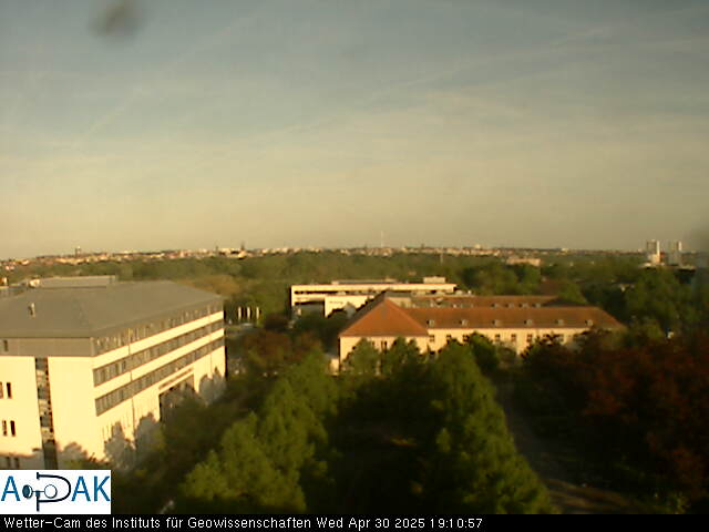 https://wdaten.geo.uni-halle.de/bitmaps/image25-04-30_19-10-57-92.jpg  25-04-30 19:10:57 