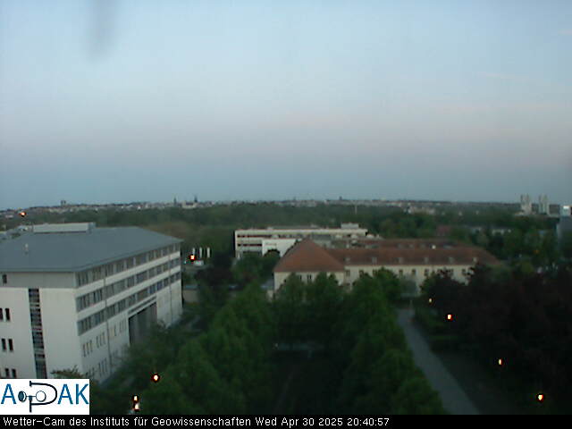 https://wdaten.geo.uni-halle.de/bitmaps/image25-04-30_20-40-57-98.jpg  25-04-30 20:40:57 