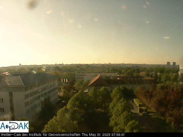 https://wdaten.geo.uni-halle.de/bitmaps/image25-05-01_07-56-01-92.jpg  25-05-01 07:56:01 
