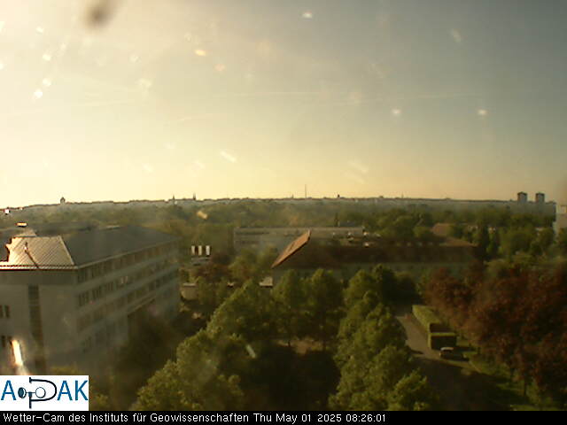 https://wdaten.geo.uni-halle.de/bitmaps/image25-05-01_08-26-01-94.jpg  25-05-01 08:26:01 