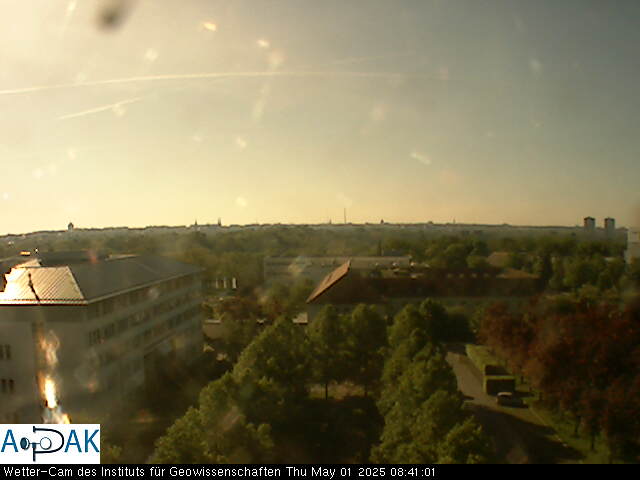 https://wdaten.geo.uni-halle.de/bitmaps/image25-05-01_08-41-01-94.jpg  25-05-01 08:41:01 