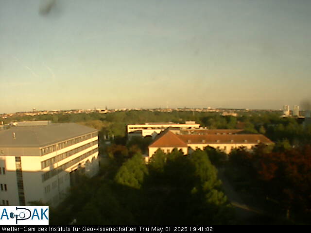 https://wdaten.geo.uni-halle.de/bitmaps/image25-05-01_19-41-02-22.jpg  25-05-01 19:41:02 