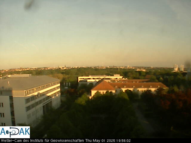 https://wdaten.geo.uni-halle.de/bitmaps/image25-05-01_19-56-02-23.jpg  25-05-01 19:56:02 