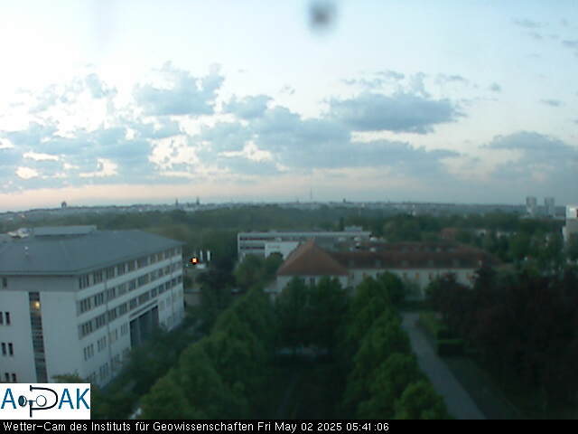 https://wdaten.geo.uni-halle.de/bitmaps/image25-05-02_05-41-06-49.jpg  25-05-02 05:41:06 