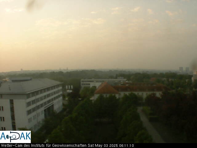 https://wdaten.geo.uni-halle.de/bitmaps/image25-05-03_06-11-10-82.jpg  25-05-03 06:11:10 