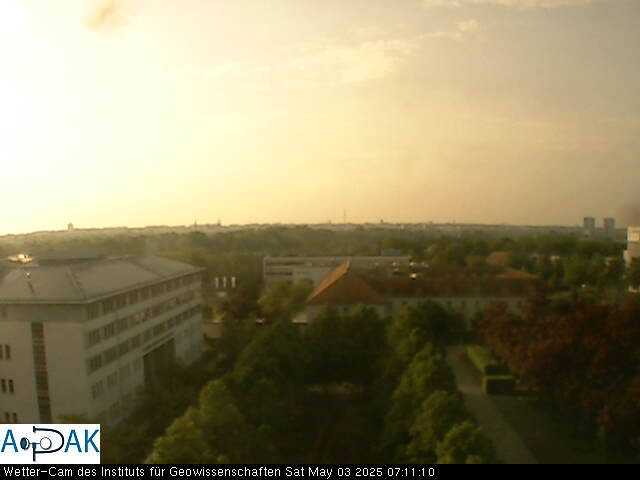https://wdaten.geo.uni-halle.de/bitmaps/image25-05-03_07-11-10-83.jpg  25-05-03 07:11:10 