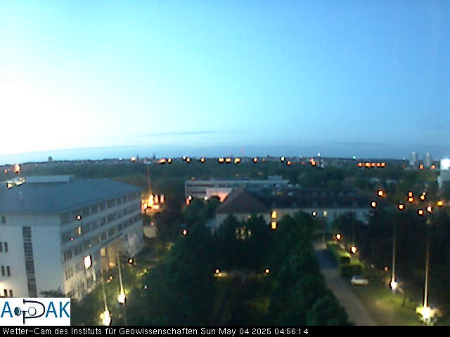 https://wdaten.geo.uni-halle.de/bitmaps/image25-05-04_04-56-14-85.jpg  25-05-04 04:56:14 