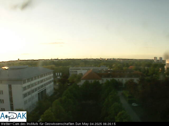 https://wdaten.geo.uni-halle.de/bitmaps/image25-05-04_06-26-15-10.jpg  25-05-04 06:26:15 