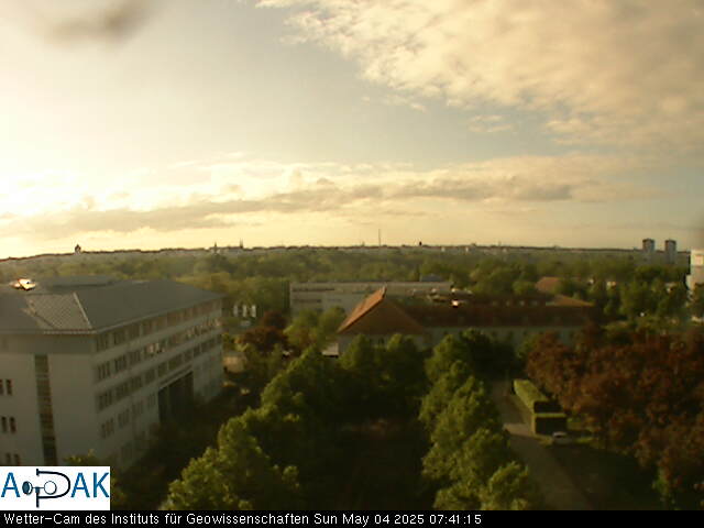 https://wdaten.geo.uni-halle.de/bitmaps/image25-05-04_07-41-15-14.jpg  25-05-04 07:41:15 
