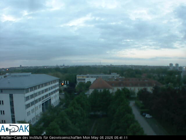 https://wdaten.geo.uni-halle.de/bitmaps/image25-05-05_05-41-11-56.jpg  25-05-05 05:41:11 