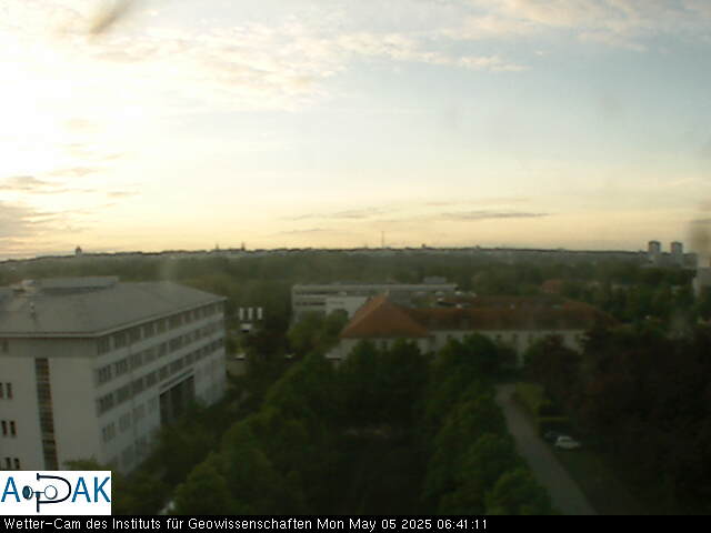 https://wdaten.geo.uni-halle.de/bitmaps/image25-05-05_06-41-11-58.jpg  25-05-05 06:41:11 