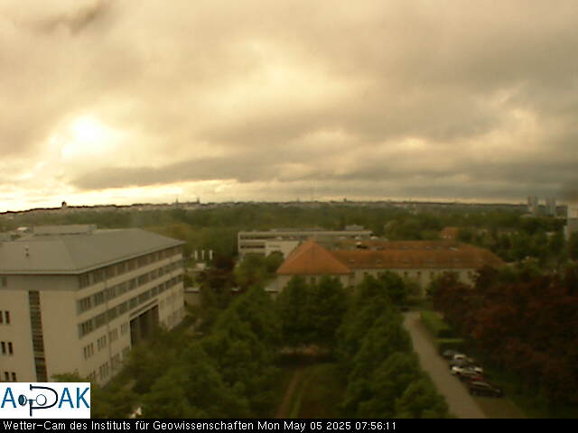 https://wdaten.geo.uni-halle.de/bitmaps/image25-05-05_07-56-11-62.jpg  25-05-05 07:56:11 