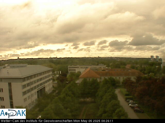 https://wdaten.geo.uni-halle.de/bitmaps/image25-05-05_08-26-11-63.jpg  25-05-05 08:26:11 