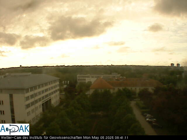 https://wdaten.geo.uni-halle.de/bitmaps/image25-05-05_08-41-11-64.jpg  25-05-05 08:41:11 
