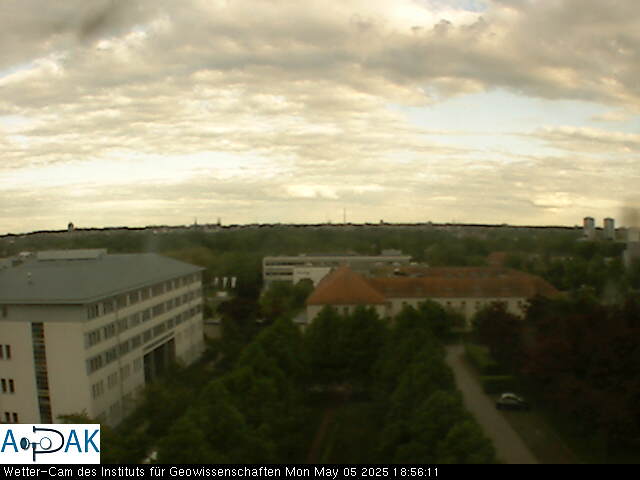 https://wdaten.geo.uni-halle.de/bitmaps/image25-05-05_18-56-11-87.jpg  25-05-05 18:56:11 