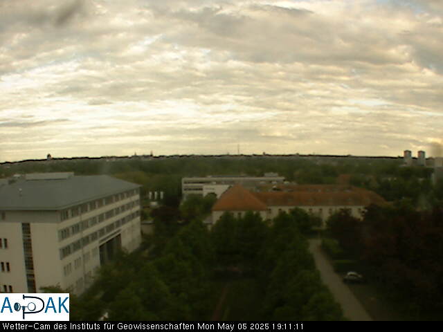 https://wdaten.geo.uni-halle.de/bitmaps/image25-05-05_19-11-11-88.jpg  25-05-05 19:11:11 