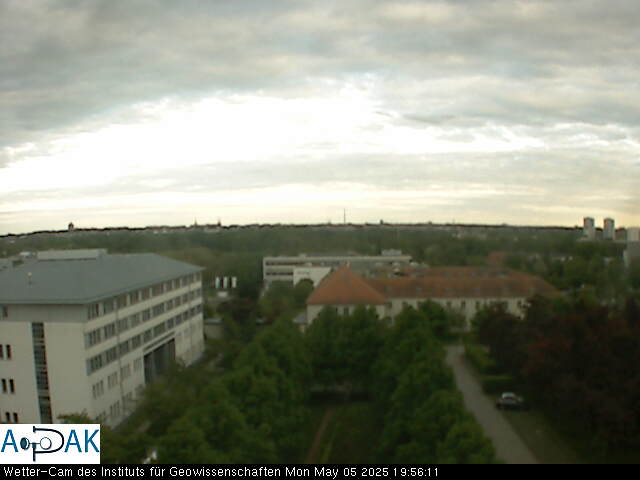 https://wdaten.geo.uni-halle.de/bitmaps/image25-05-05_19-56-11-89.jpg  25-05-05 19:56:11 