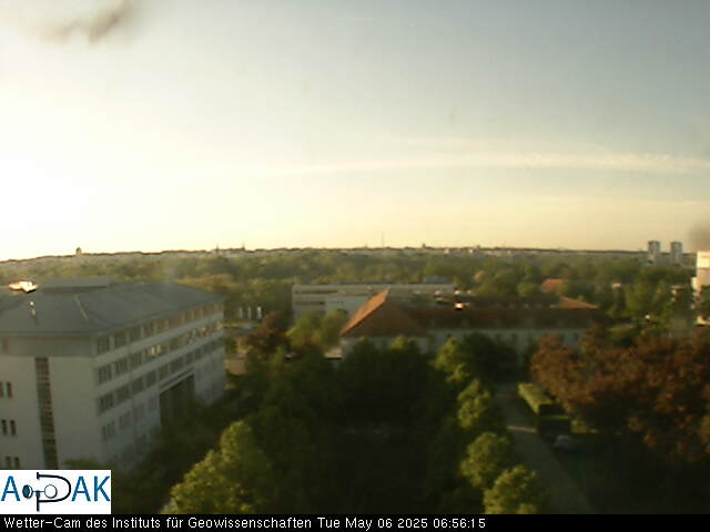 https://wdaten.geo.uni-halle.de/bitmaps/image25-05-06_06-56-15-65.jpg  25-05-06 06:56:15 