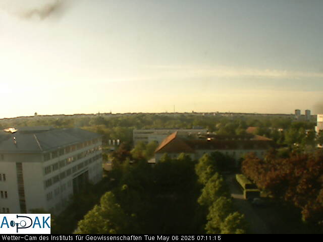 https://wdaten.geo.uni-halle.de/bitmaps/image25-05-06_07-11-15-66.jpg  25-05-06 07:11:15 
