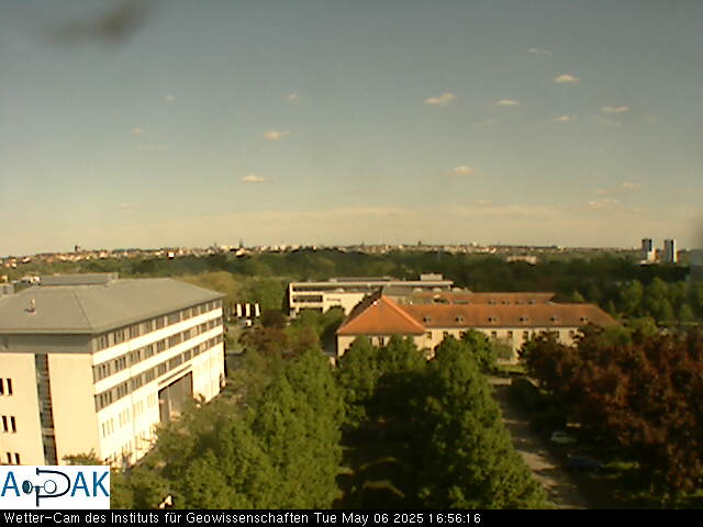 https://wdaten.geo.uni-halle.de/bitmaps/image25-05-06_16-56-16-58.jpg  25-05-06 16:56:16 