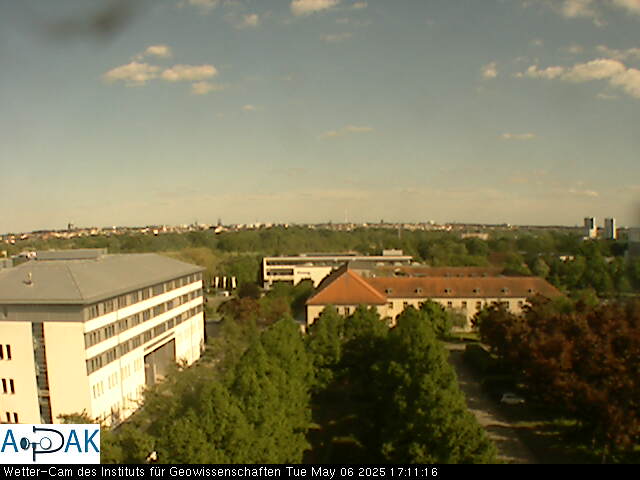 https://wdaten.geo.uni-halle.de/bitmaps/image25-05-06_17-11-16-58.jpg  25-05-06 17:11:16 